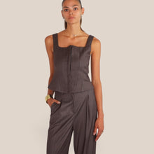 Carica l'immagine nel visualizzatore di Gallery, Vicolo top tortora gessato 34% viscosa Art TAC1542 ( Blazer TAC1562 Pantalone Tac1543 )
